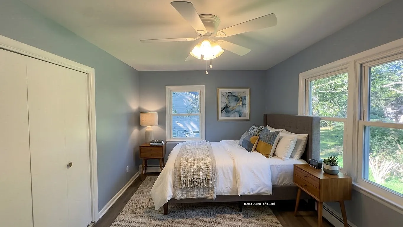 3 bed, 1300 sqft, $900 — Photo 1