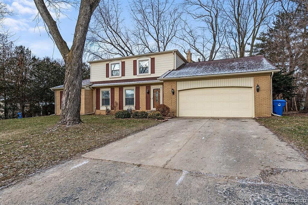 2564 N Lake Angelus Rd W, Lake Angelus, MI 48326 Zillow