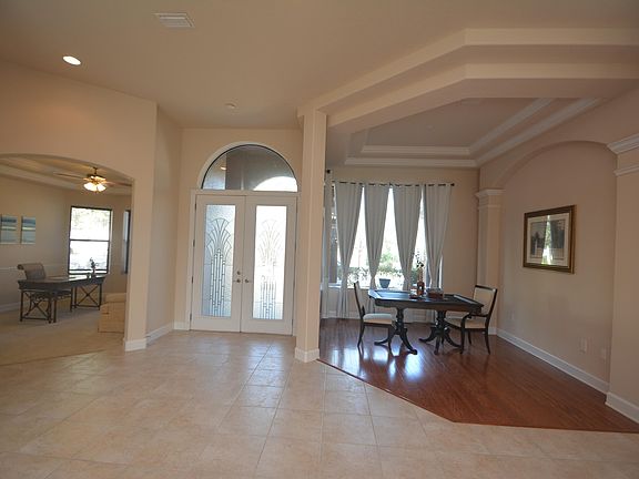 3rd image of 12 Riverbend Dr