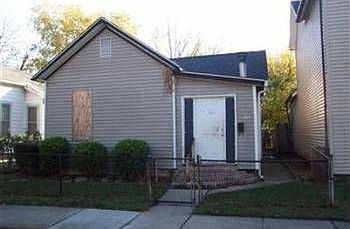 1st image of 118 Deeds Ave