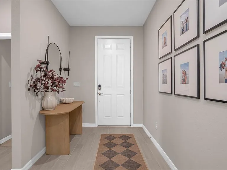 34382 Evergreen Hill Ct — Photo 2
