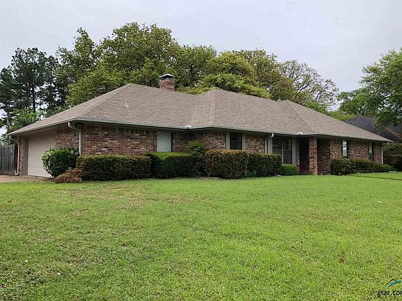 2nd image of 908 Elaine Dr