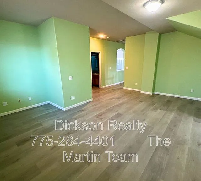 7255 Fox Wood Ln — Photo 11