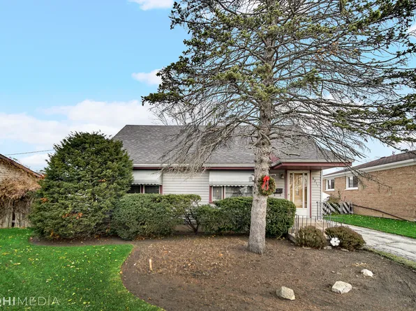 8211 Mayfield Ave, Justice, IL 60459