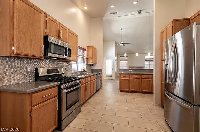 5424 Red Sun Dr — Photo 8