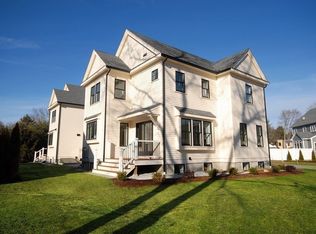112 Conant St #112, Concord, MA 01742