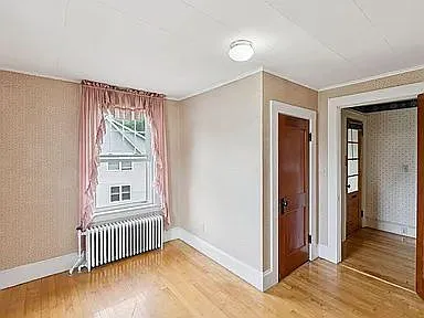 15 Huston Ave — Photo 13