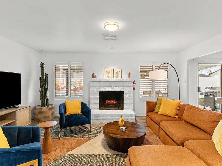 8619 E El Charro Ln — Photo 10