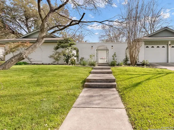 5918 WINDHAVEN DR, Windcrest, TX 78239