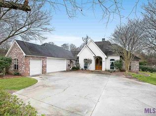 11324 S Flintridge Pl, Baton Rouge, LA 70818