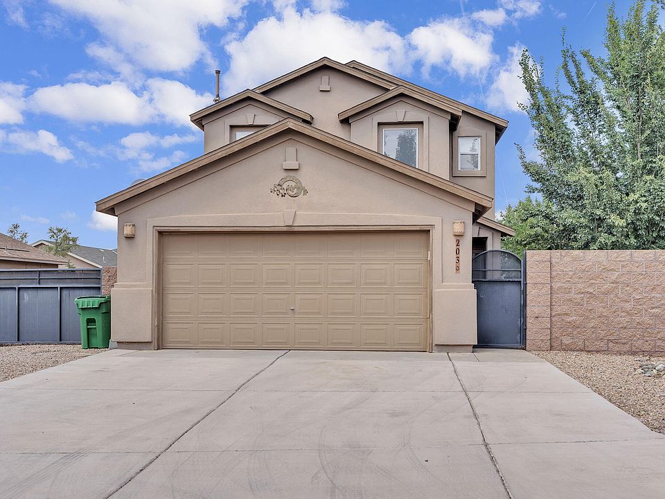 1st image of 203 Derramadera Ave NE
