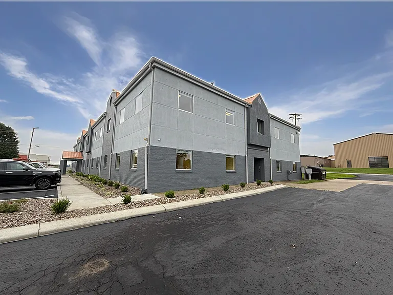 1230 Woodland Dr #208 — Photo 19