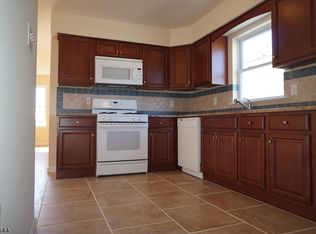 1028 Bond St, Elizabeth, NJ 07201