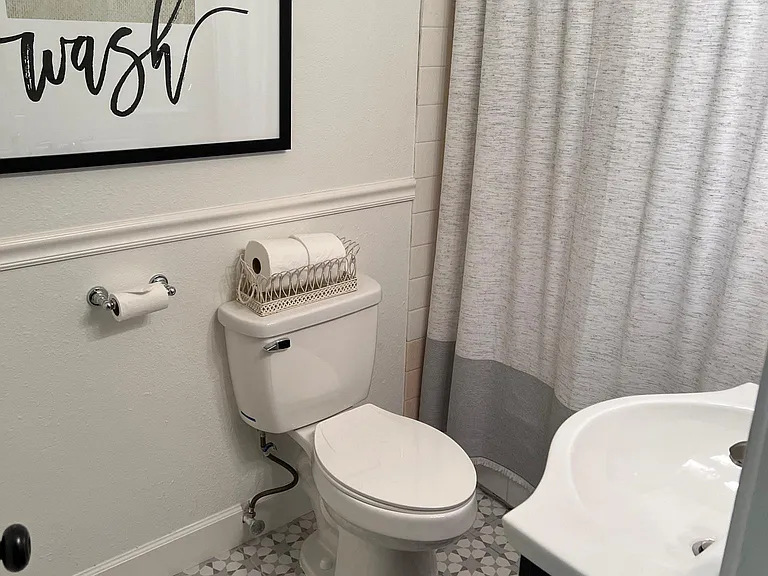 1396 Lane Dr — Photo 17