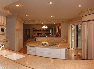 62625 Shorewood Ln, Madison Lake, MN 56063
