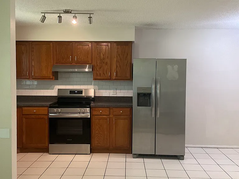 3832 Valley Tree Dr #3830 — Photo 7