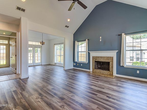 4th image of 14275 Tori Dawn Ct