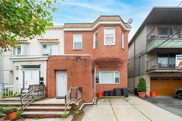 119 Dodd St #1R — Photo 1
