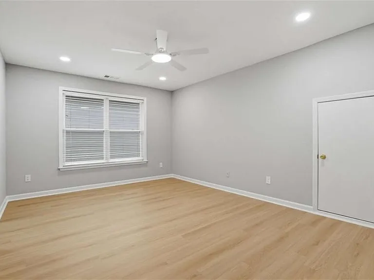 3345 Olivia Ct — Photo 21