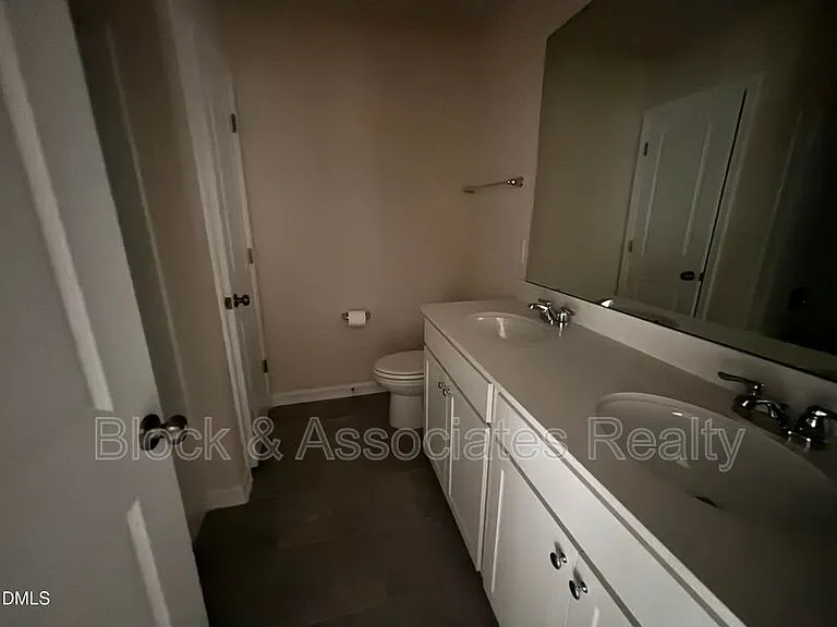268 Abbots Mill Dr — Photo 28