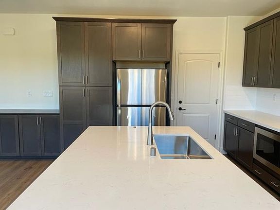 5th image of 4438 French Dr