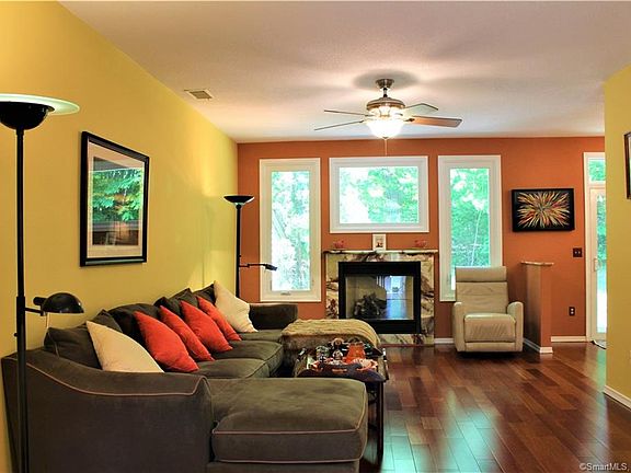 4th image of 64 Uplands Way Unit 64