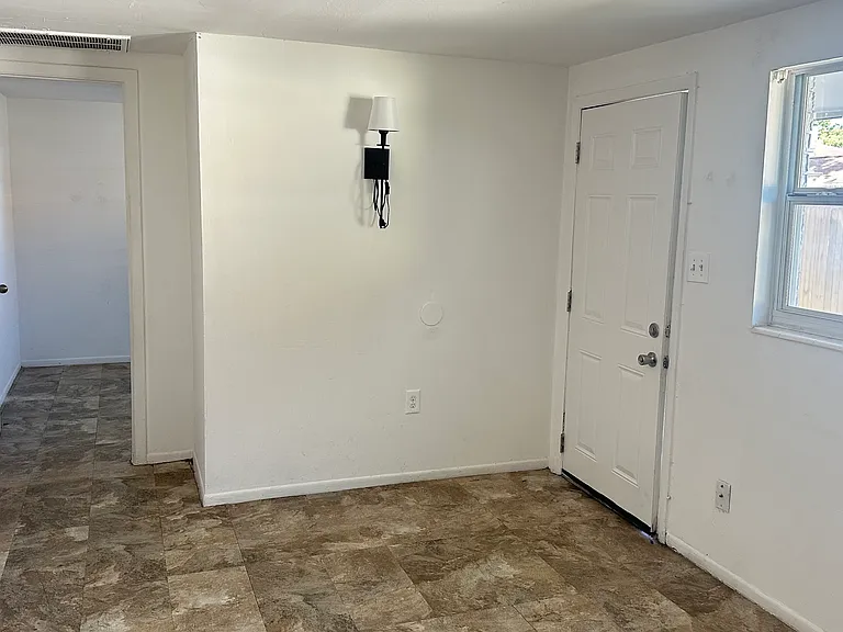 7220 N Church Ave #A — Photo 6