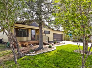 1121 King Ct, Cheyenne, WY 82007