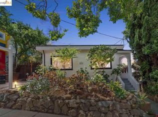 2715 Pleasant St, Oakland, CA 94602