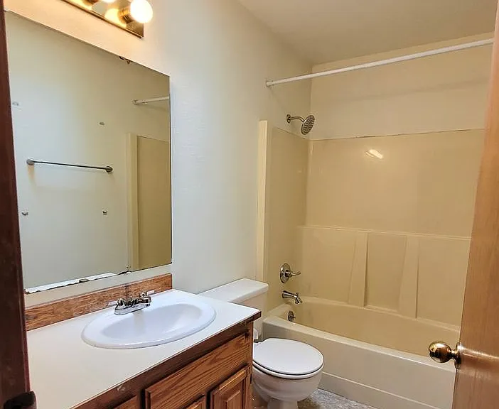 3320 Allen Ave — Photo 20