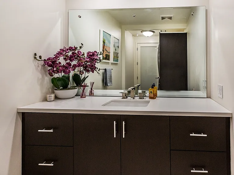 225 S Hamilton Dr #308 — Photo 23