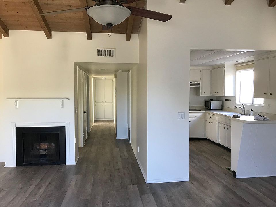 1st image of 507 1/2 Acacia Ave