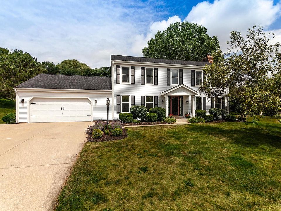 1st image of 905 Cedarwood COURT