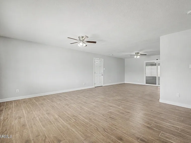 6536 W Turney Ave — Photo 6