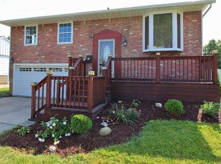 201 Frederick Rd, Tonawanda, NY 14150