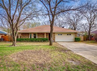 224 Pembrook St, Lake Dallas, TX 75065