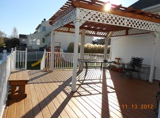 1609 Adams Dr, Stewartsville, NJ 08886