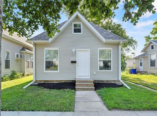1123 K St SW, Cedar Rapids, IA 52404