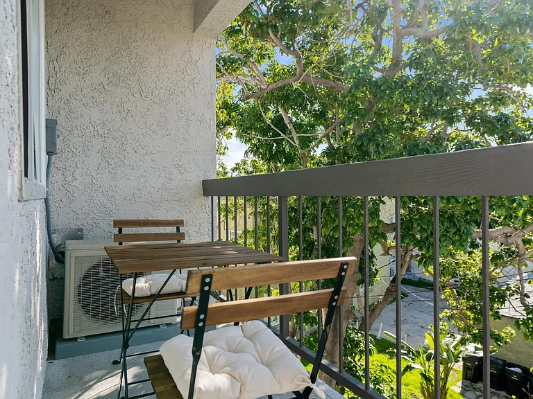 West View Terrace — Photo 22