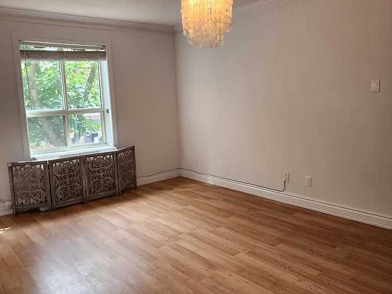 88 Charles St E #211 — Photo 6