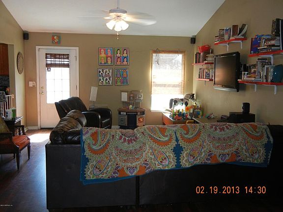 3rd image of 2665 Diplomat Ct