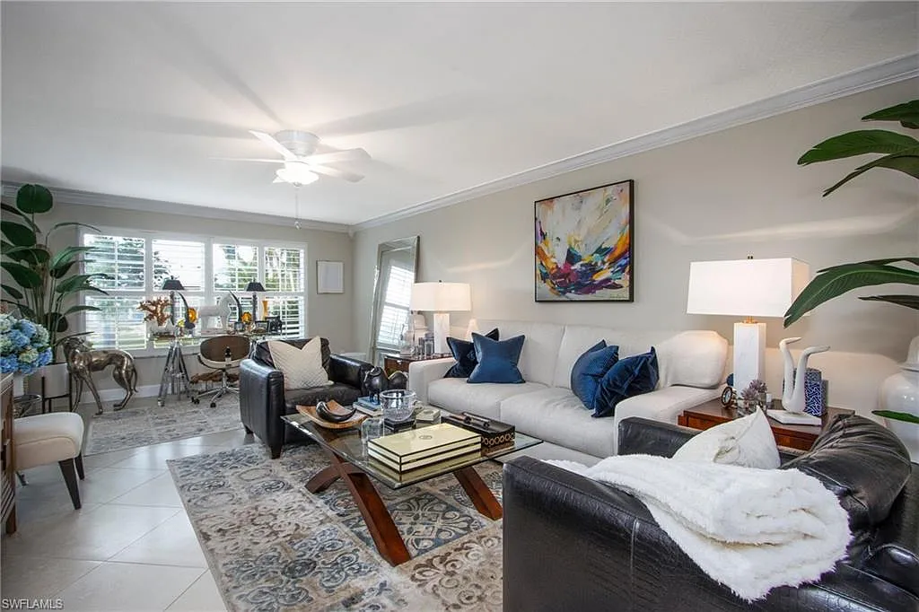 2 bed, 2.0 bath, 1600 sqft, $9,000 — Photo 1