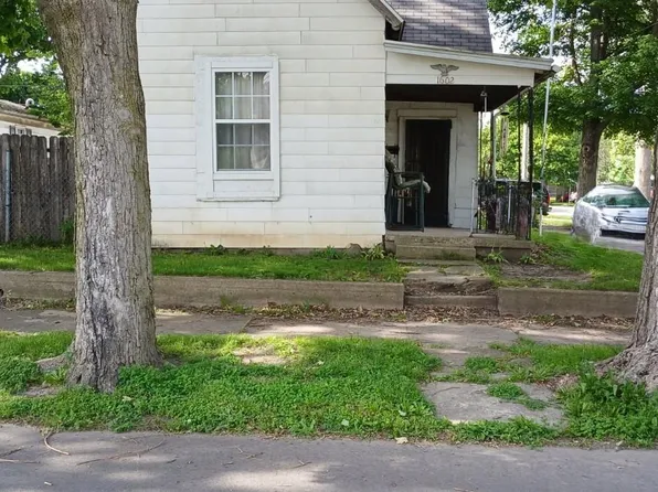 1602 W Jeffras Ave, Marion, IN 46952