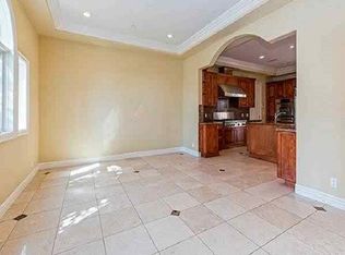 5463 Opihi St, Honolulu, HI 96821