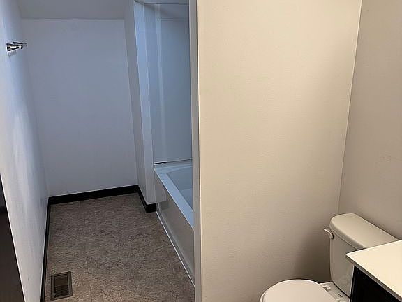 5th image of 4427 V St