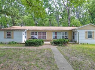 36 Apple Tree Ln, Belleville, IL 62221