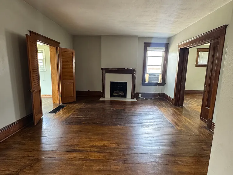 1101 Indiana Ave #1 — Photo 3