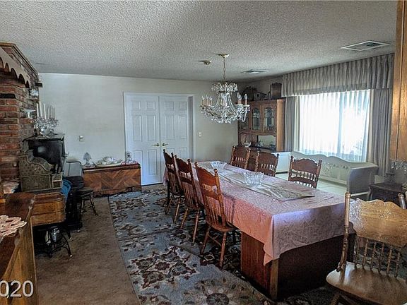 5th image of 2310 Laurie Dr