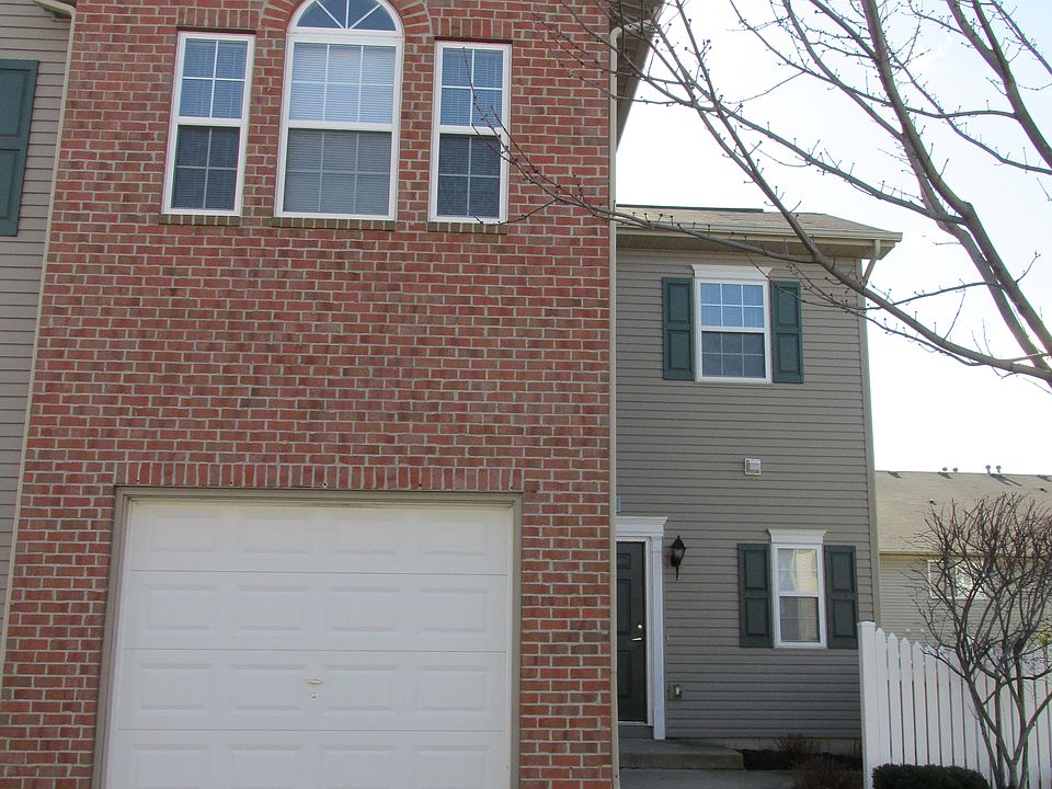 1st image of 792 Mystic Pointe Dr