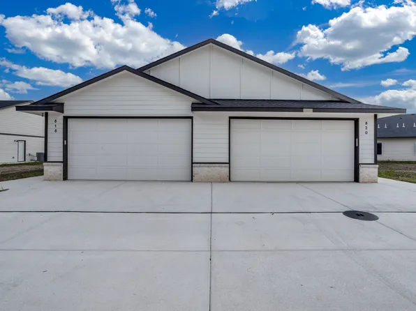 818 S Jay St, Valley Center, KS